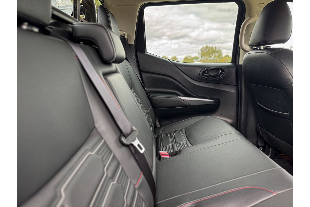 2024 Nissan Navara PRO-4X Warrior D23 4X4