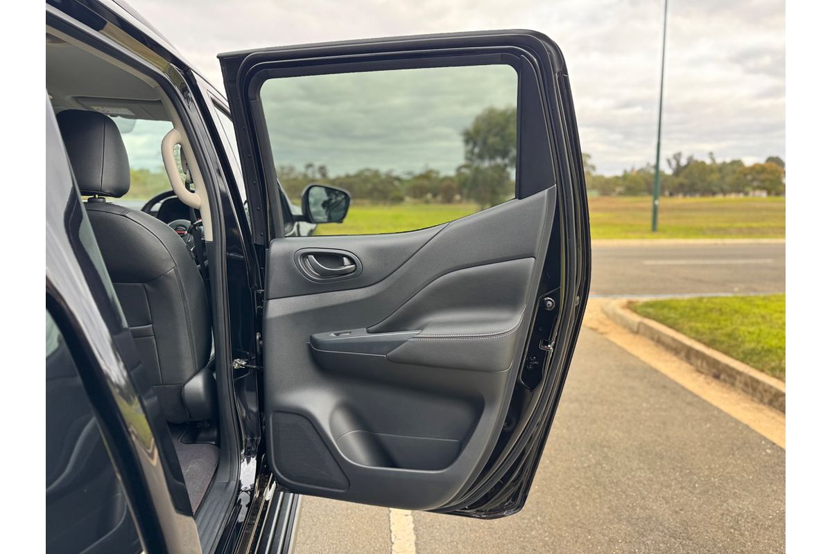 2024 Nissan Navara PRO-4X Warrior D23 4X4