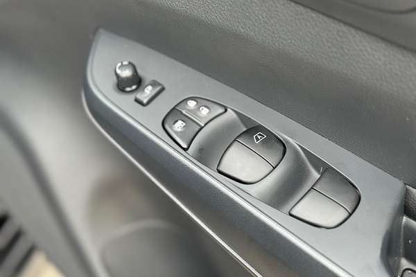 2024 Nissan Navara PRO-4X Warrior D23 4X4