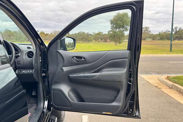 2024 Nissan Navara PRO-4X Warrior D23 4X4
