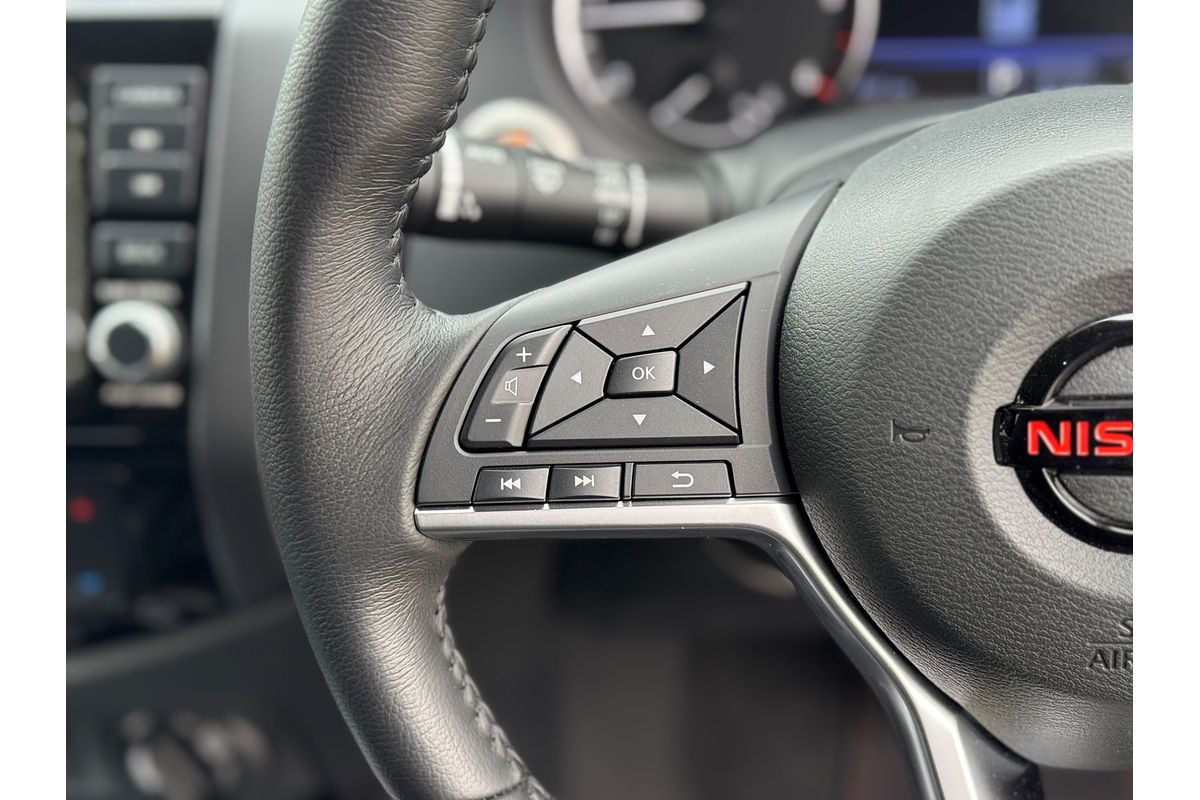 2024 Nissan Navara PRO-4X Warrior D23 4X4