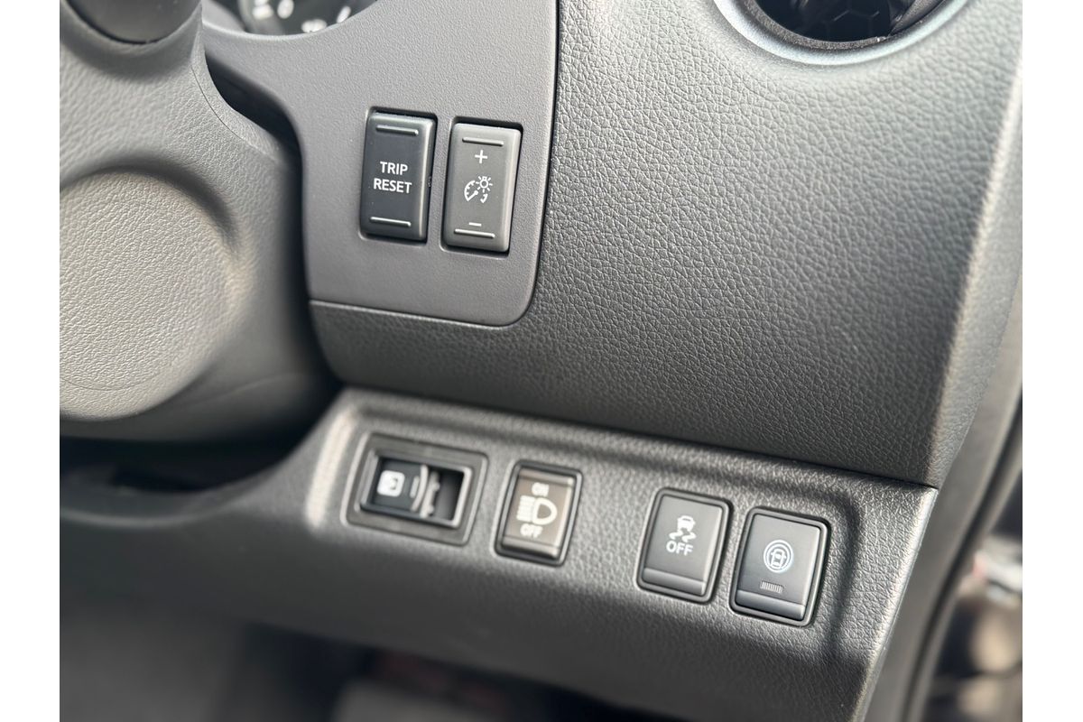 2024 Nissan Navara PRO-4X Warrior D23 4X4