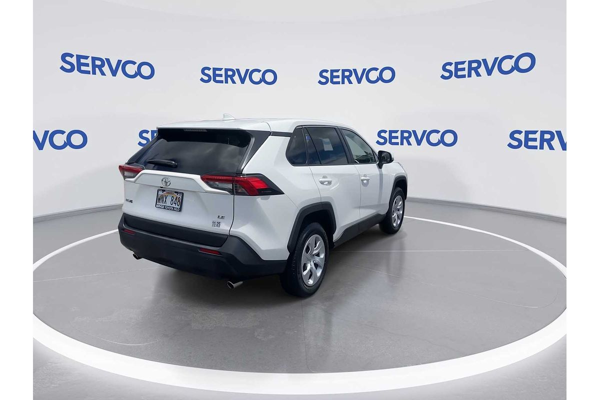 2022 Toyota RAV4 LE