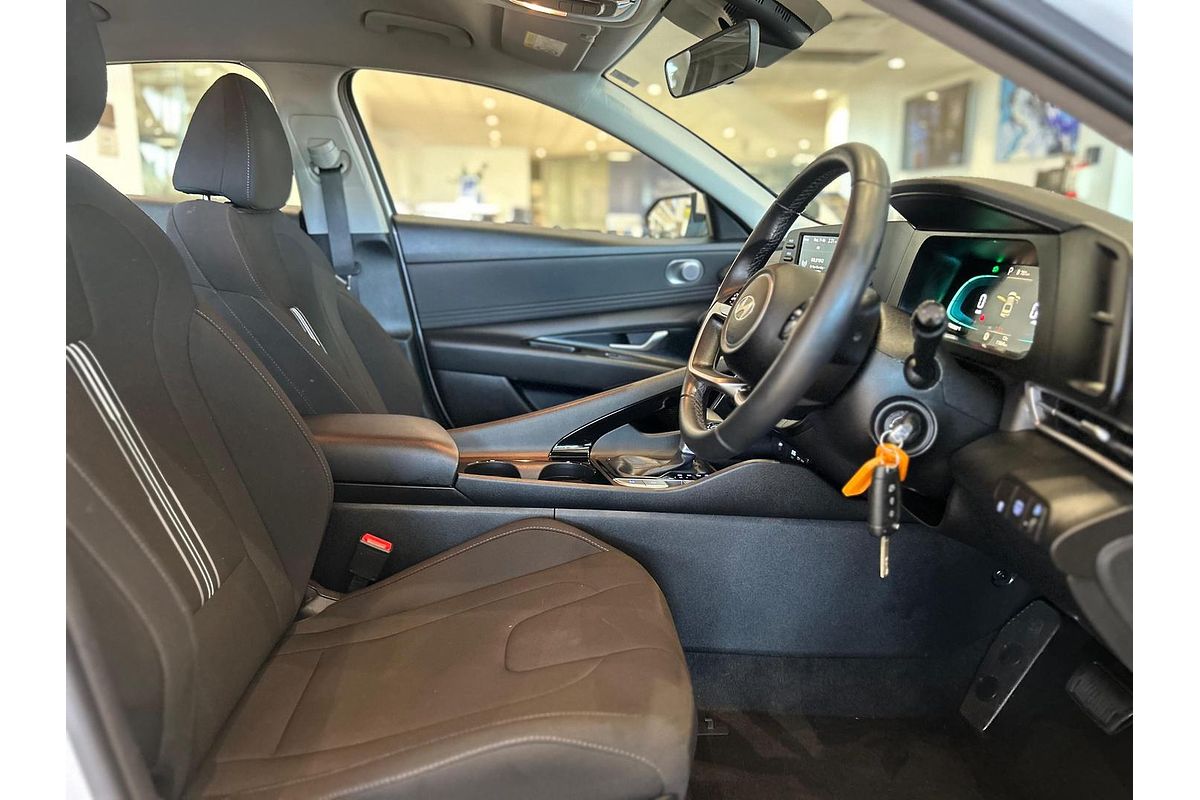 2024 Hyundai i30 Hybrid CN7.V2