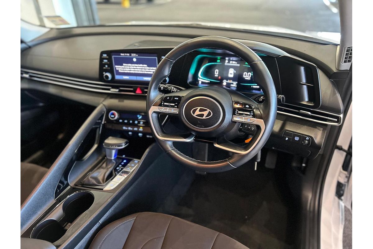 2024 Hyundai i30 Hybrid CN7.V2