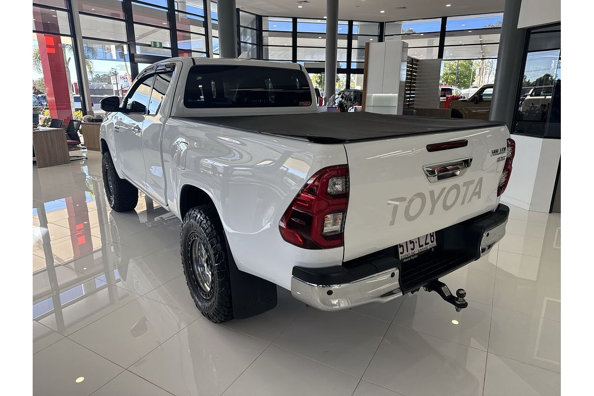 2022 Toyota Hilux SR5 GUN126R 4X4