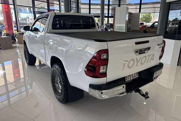 2022 Toyota Hilux SR5 GUN126R 4X4