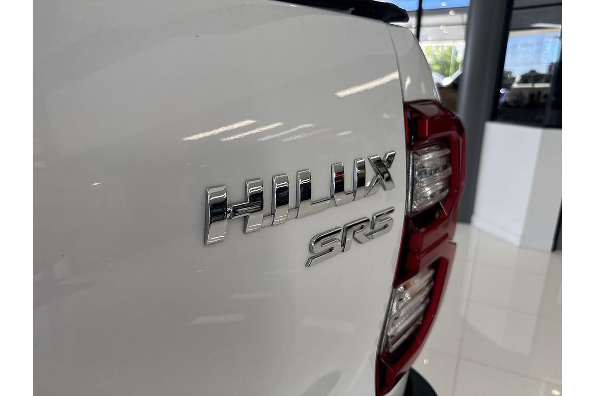 2022 Toyota Hilux SR5 GUN126R 4X4