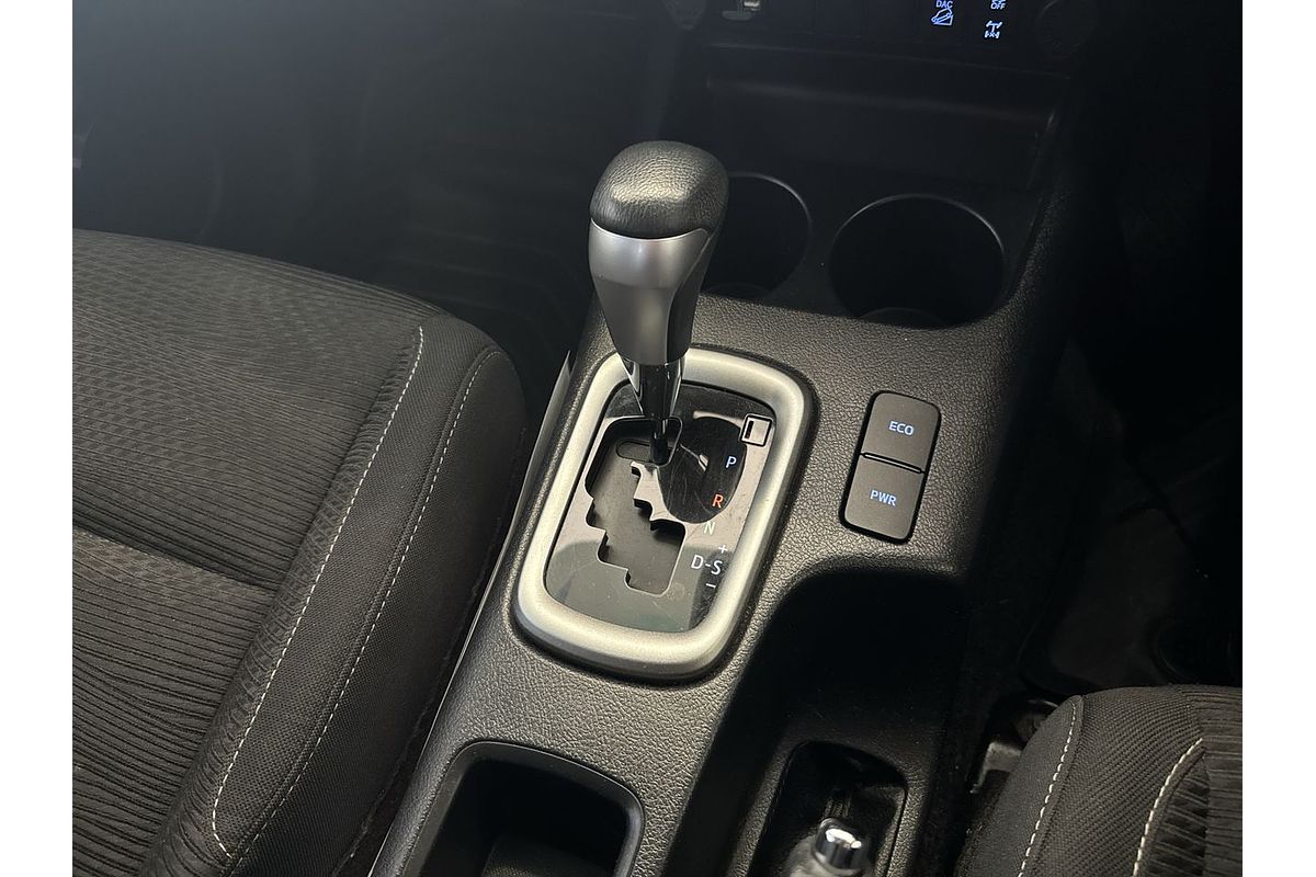 2022 Toyota Hilux SR5 GUN126R 4X4