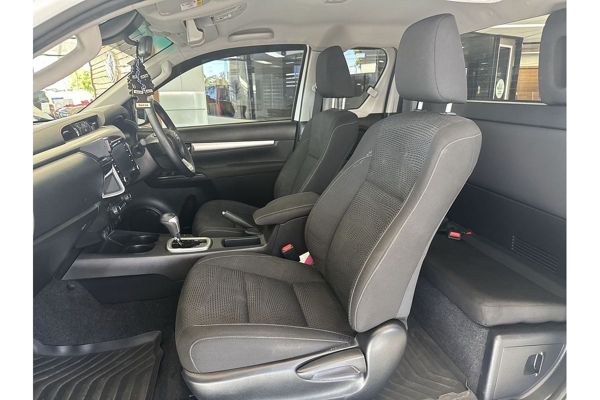 2022 Toyota Hilux SR5 GUN126R 4X4