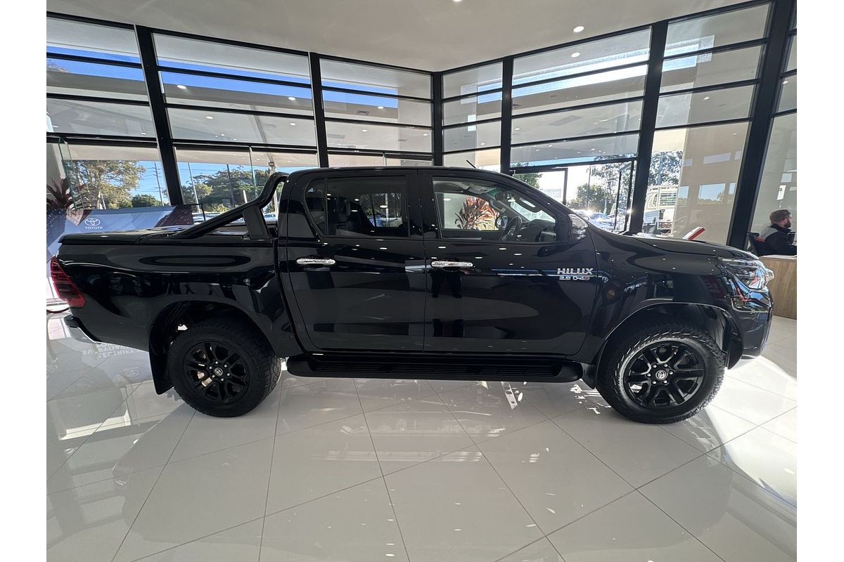 2021 Toyota Hilux SR5 GUN126R 4X4