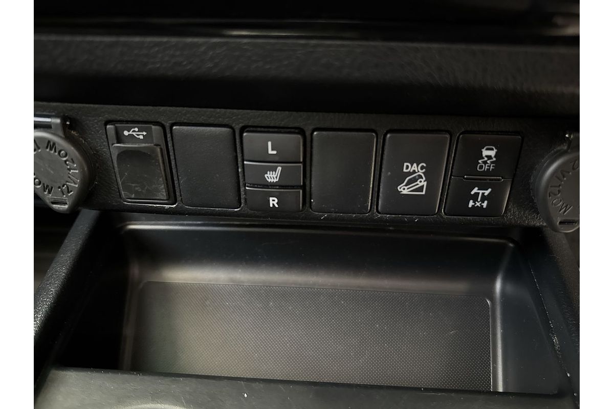 2021 Toyota Hilux SR5 GUN126R 4X4