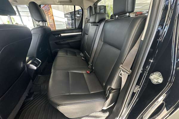 2021 Toyota Hilux SR5 GUN126R 4X4