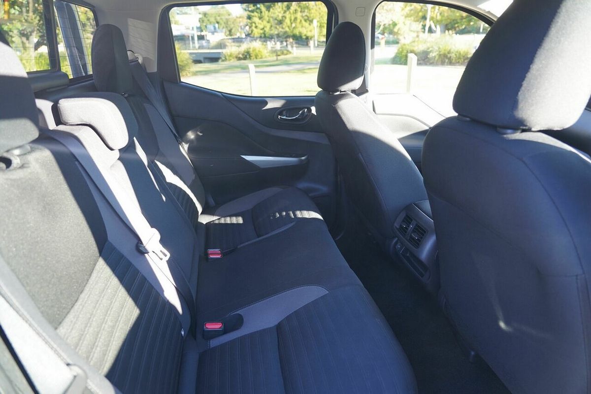 2021 Nissan Navara ST-X D23 4x2