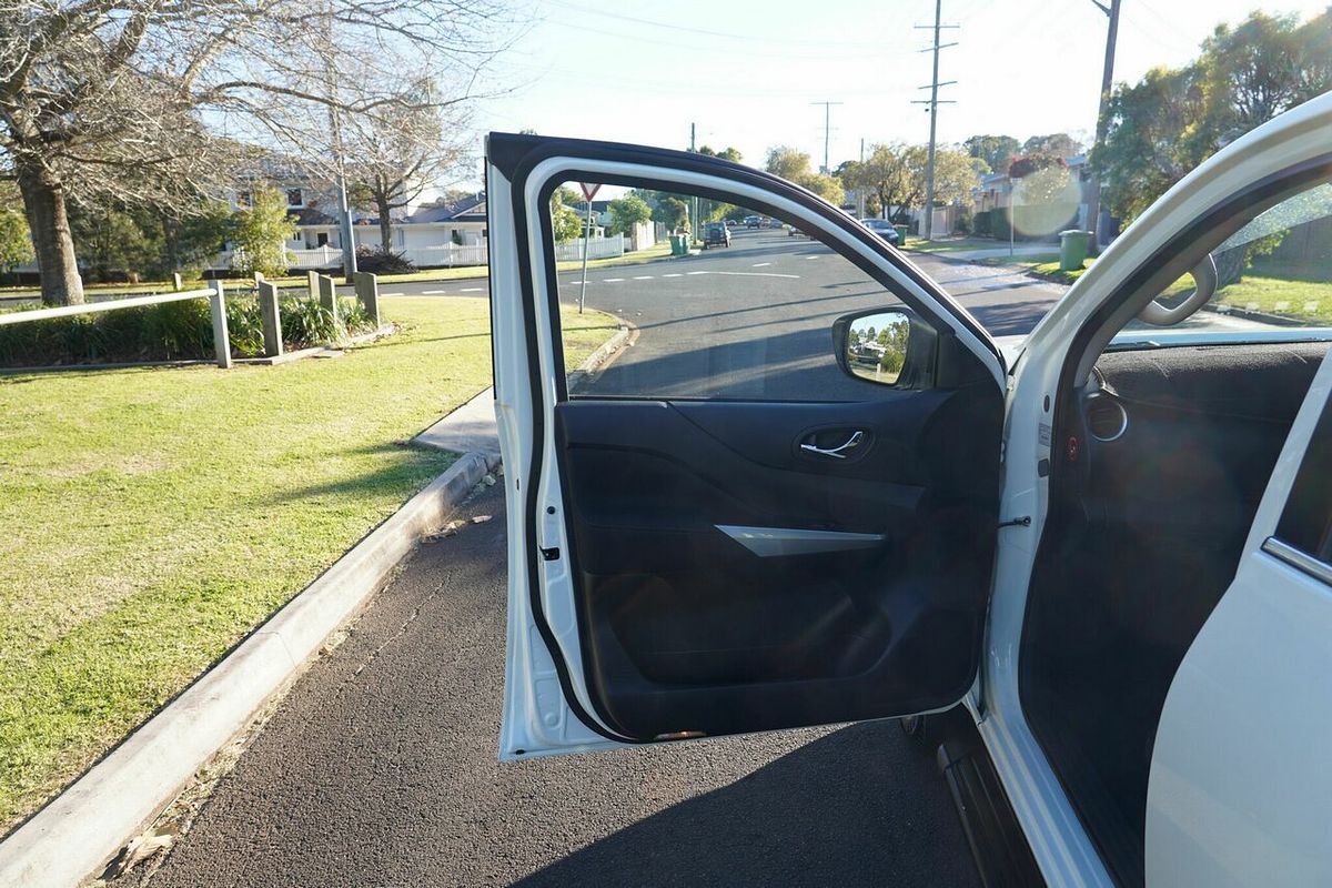 2021 Nissan Navara ST-X D23 4x2