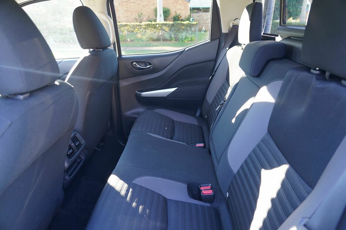 2021 Nissan Navara ST-X D23 4x2