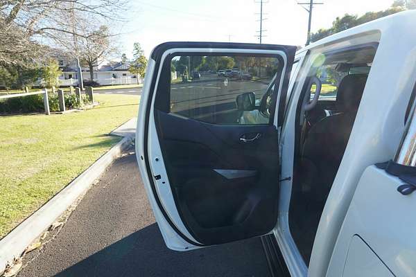2021 Nissan Navara ST-X D23 4x2