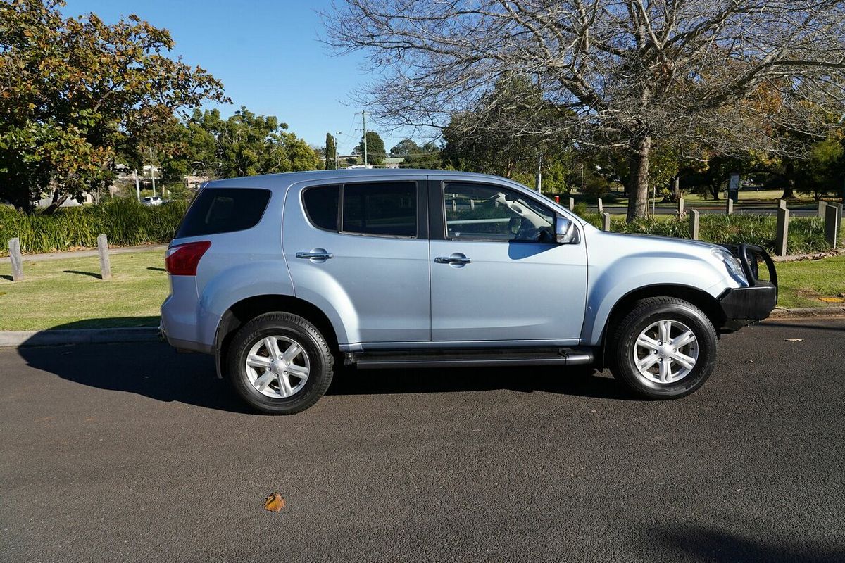 2015 Isuzu MU-X LS-U