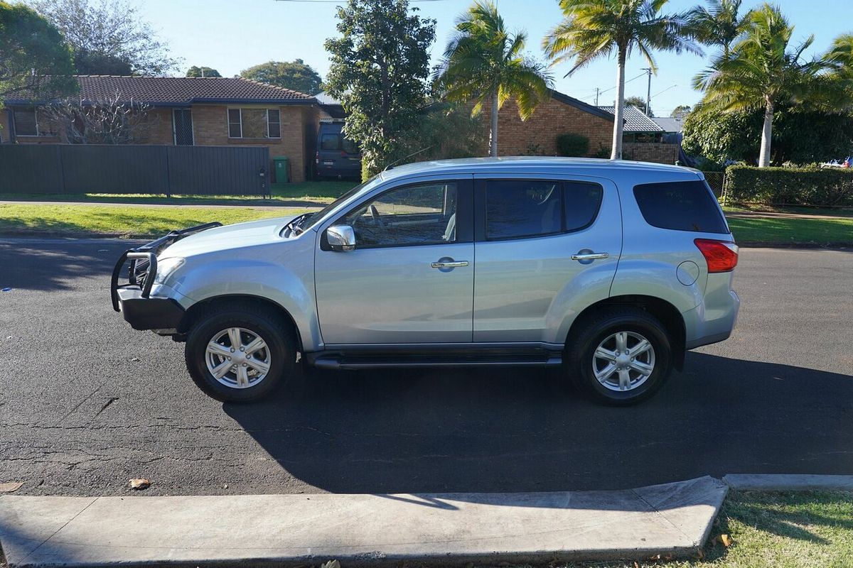 2015 Isuzu MU-X LS-U