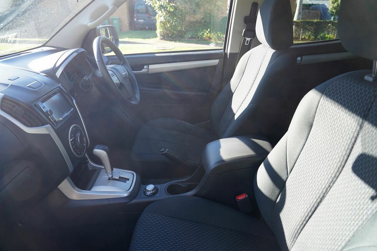 2015 Isuzu MU-X LS-U