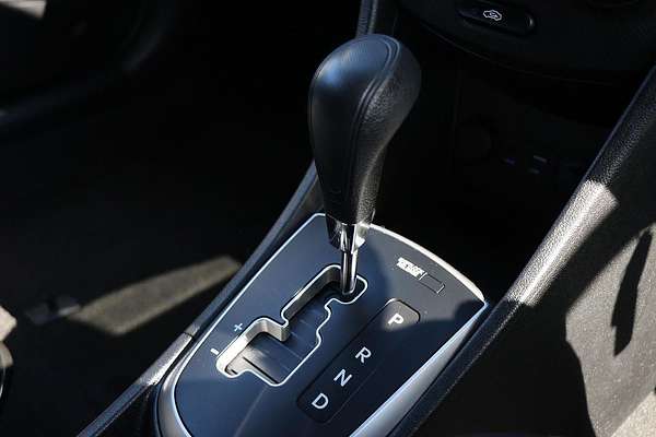 2014 Hyundai Accent Active RB2