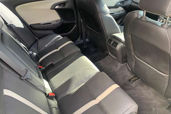 2014 Holden Calais V VF