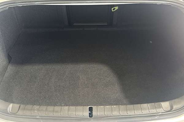 2014 Holden Calais V VF