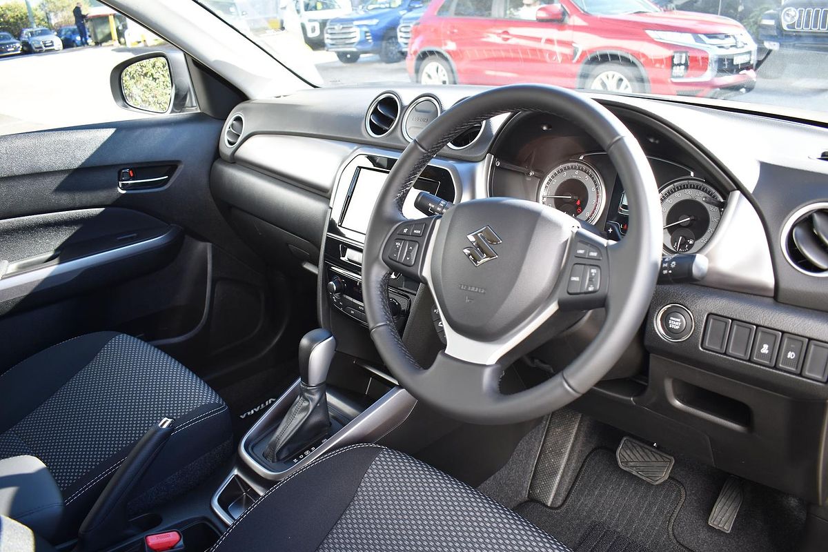 2024 Suzuki Vitara LY Series II