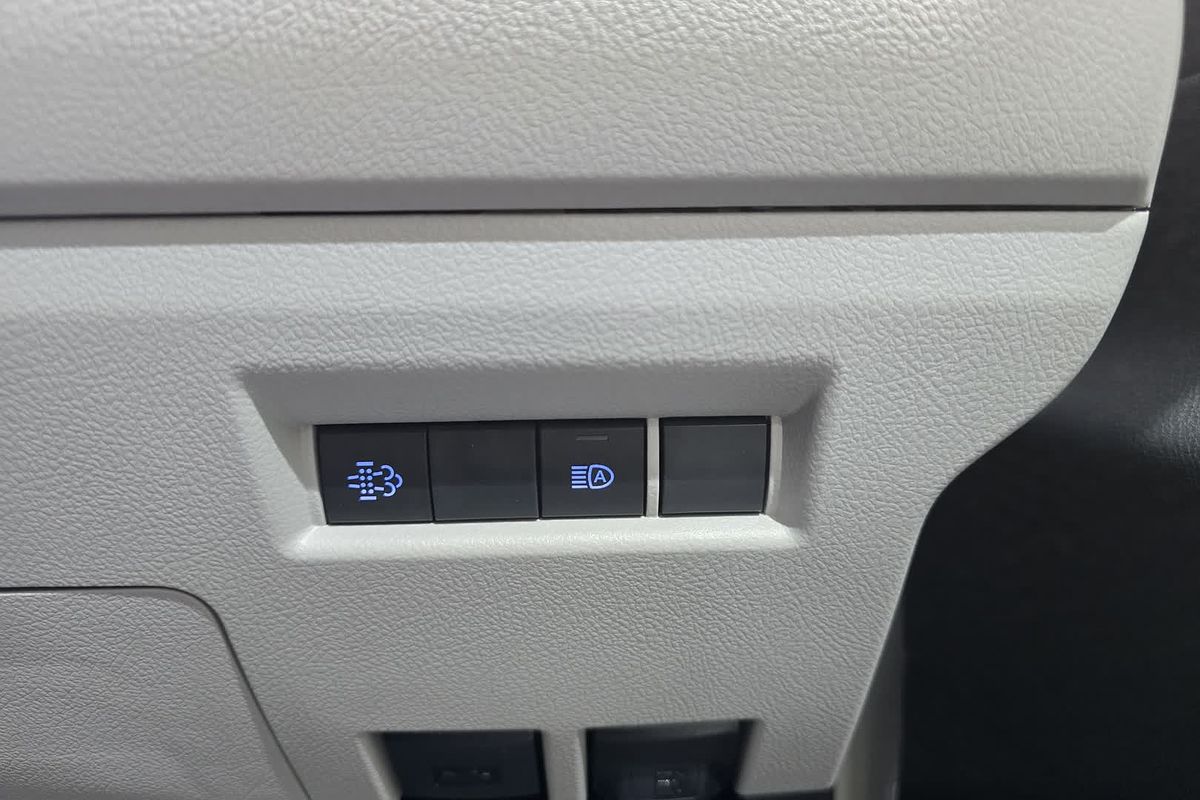 2025 Toyota Hiace Hiace Van LWB 2.8L T Diesel Automatic GDH300R LWB
