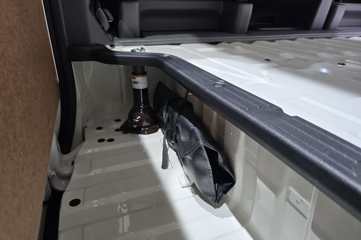 2025 Toyota Hiace Hiace Van LWB 2.8L T Diesel Automatic GDH300R LWB