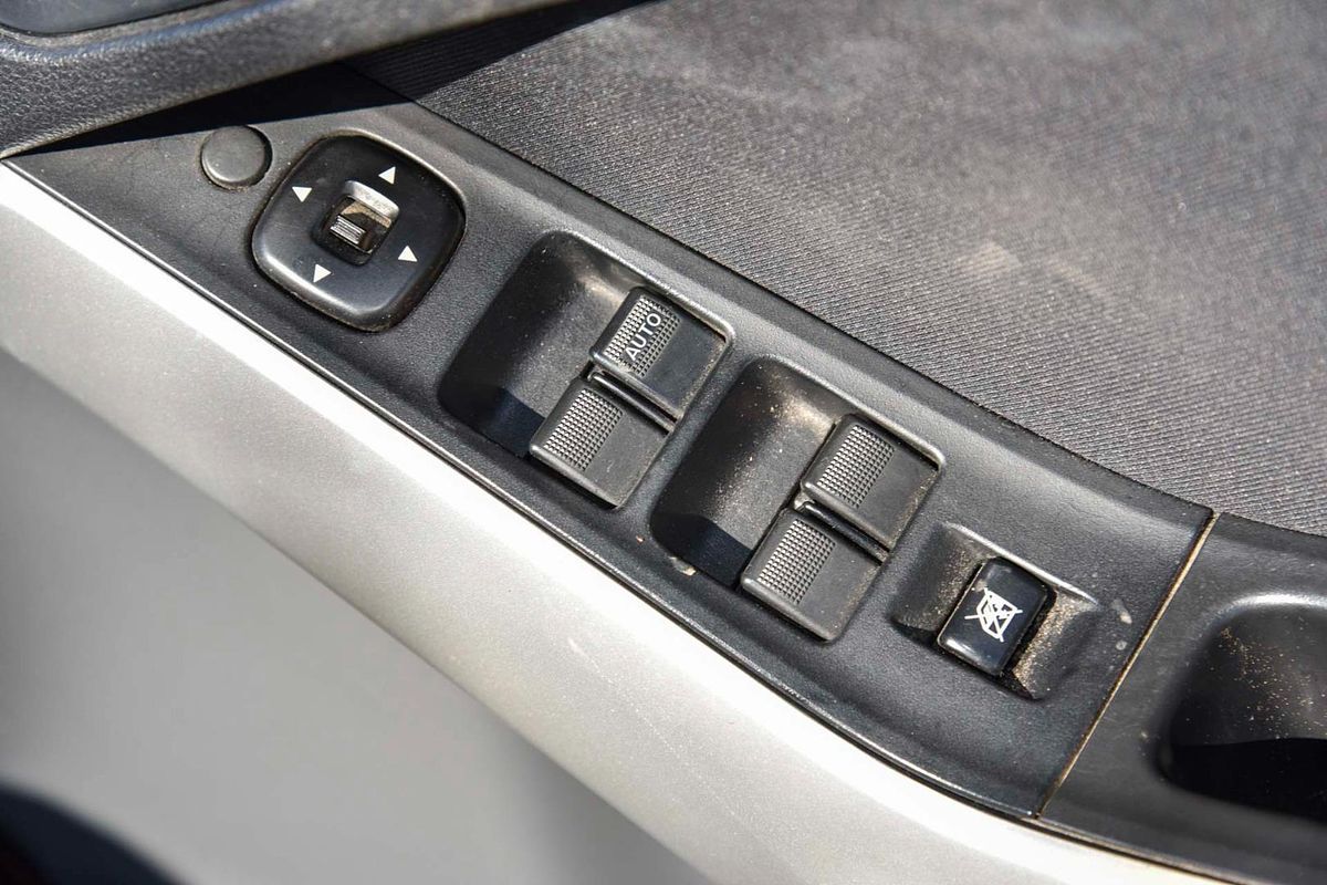 2014 Mazda BT-50 XTR Hi-Rider UP Rear Wheel Drive