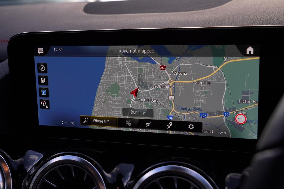2023 Mercedes-Benz EQA EQA350 H243