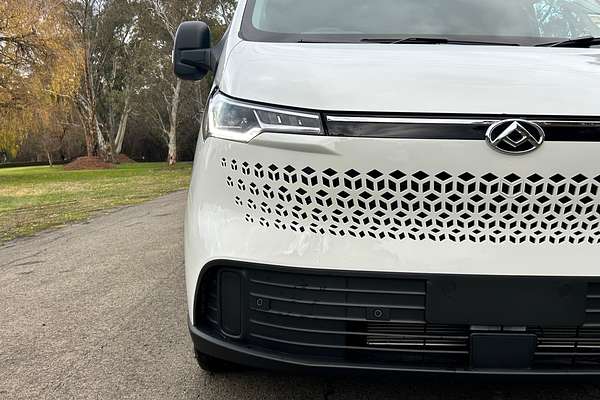 2025 LDV Deliver 7 LWB