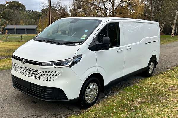 2025 LDV Deliver 7 LWB