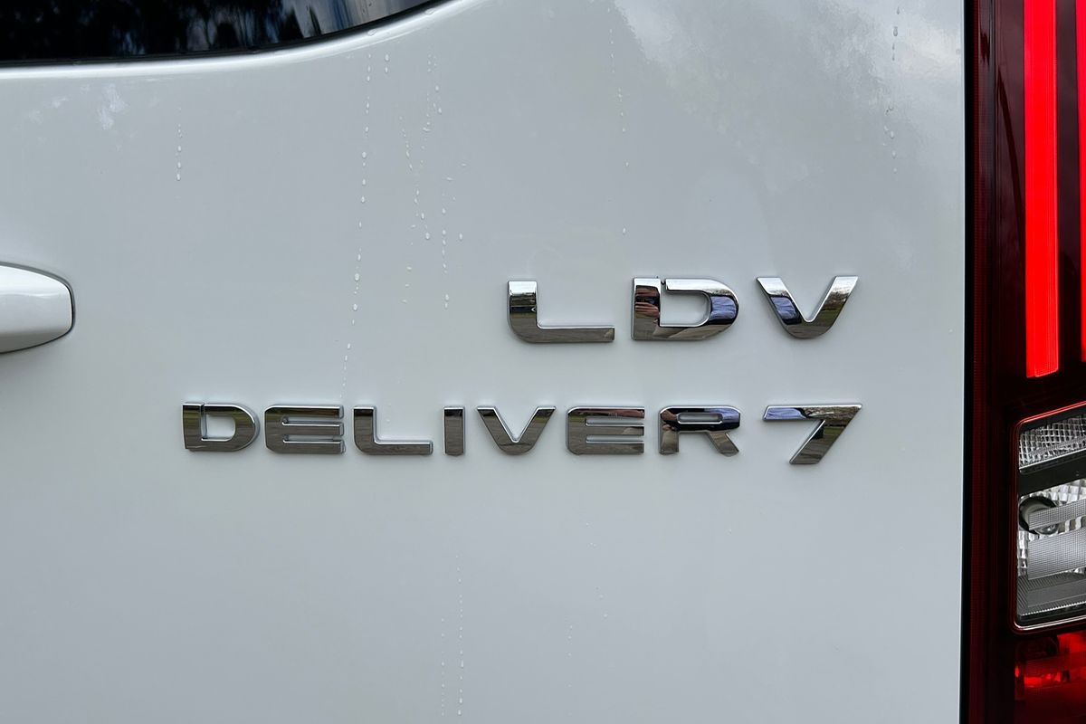 2025 LDV Deliver 7 LWB