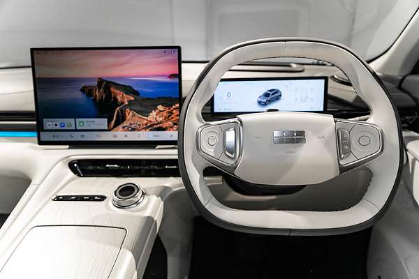 2025 Geely EX5 Inspire E245