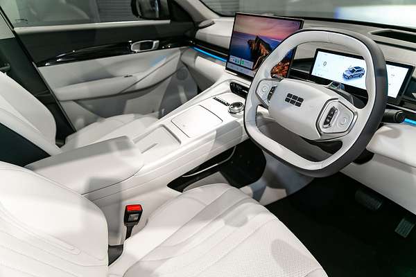 2025 Geely EX5 Inspire E245