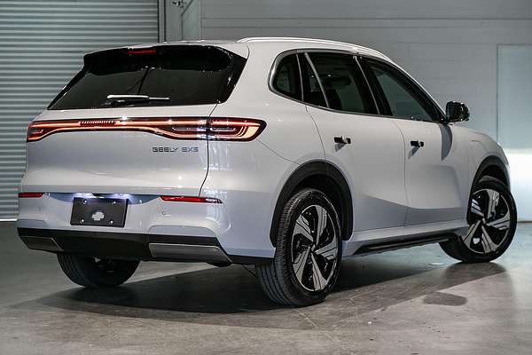 2025 Geely EX5 Inspire E245