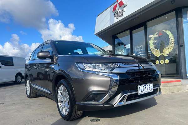 2020 Mitsubishi Outlander ES ZL