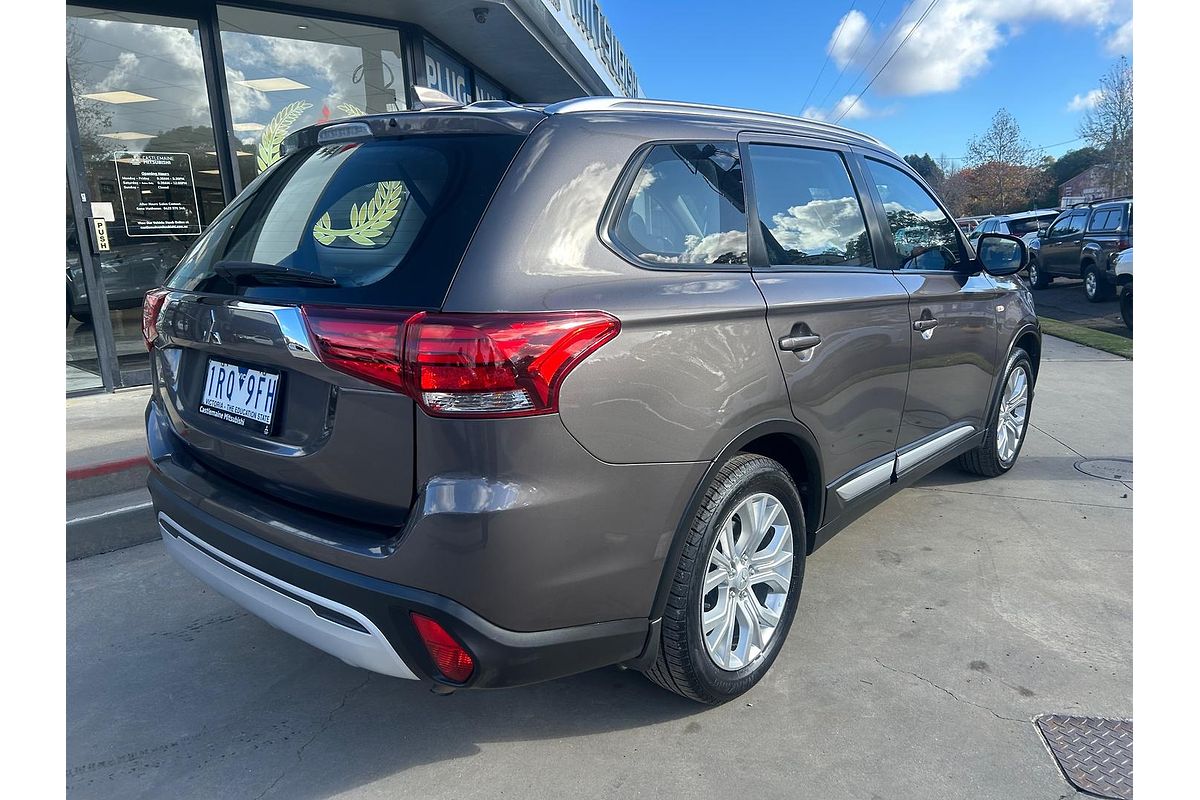 2020 Mitsubishi Outlander ES ZL
