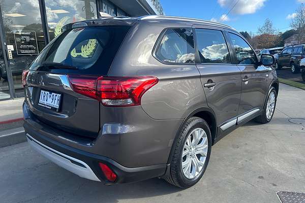 2020 Mitsubishi Outlander ES ZL