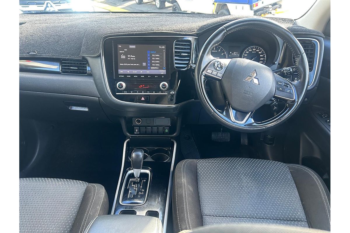2020 Mitsubishi Outlander ES ZL