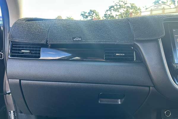2020 Mitsubishi Outlander ES ZL