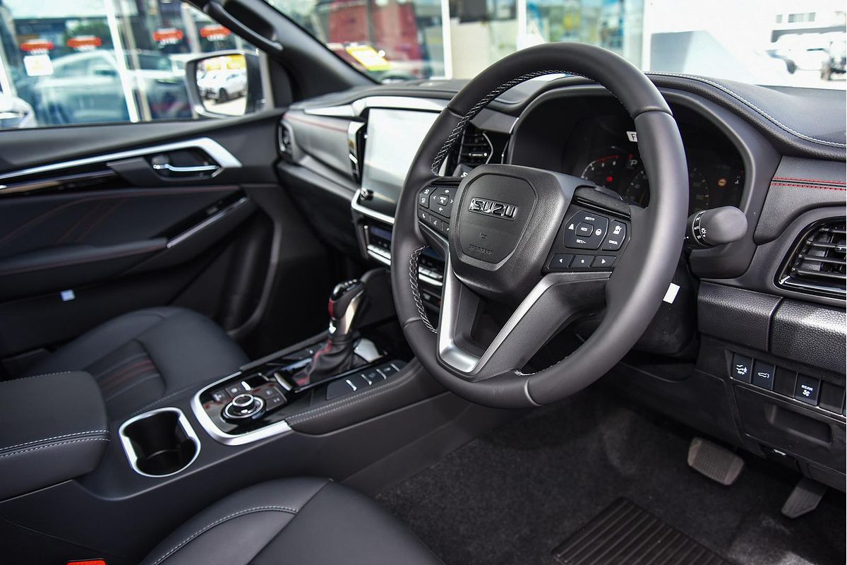 2025 Isuzu MU-X
