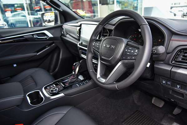 2025 Isuzu MU-X