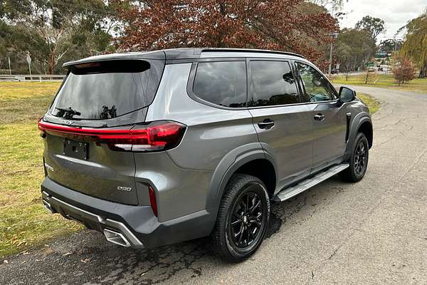 2025 LDV D90 Executive SV9A