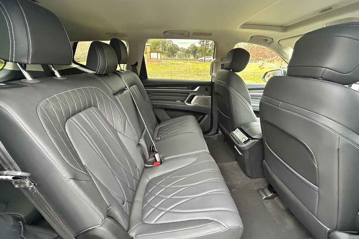 2025 LDV D90 Executive SV9A