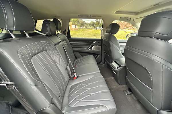 2025 LDV D90 Executive SV9A