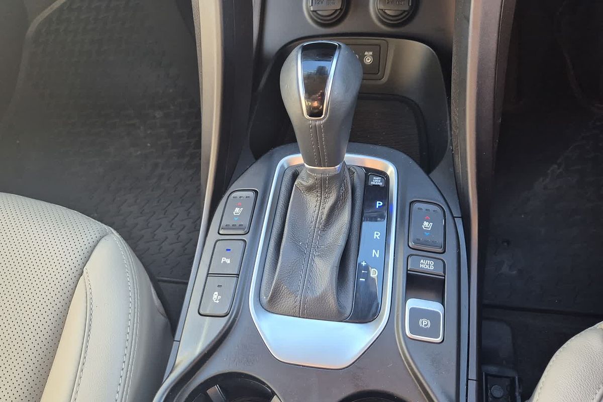 2016 Hyundai Santa Fe Highlander DM3 Series II