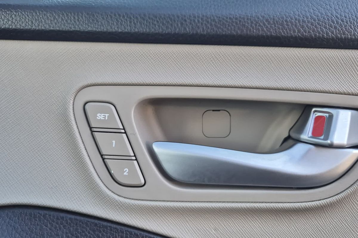 2016 Hyundai Santa Fe Highlander DM3 Series II